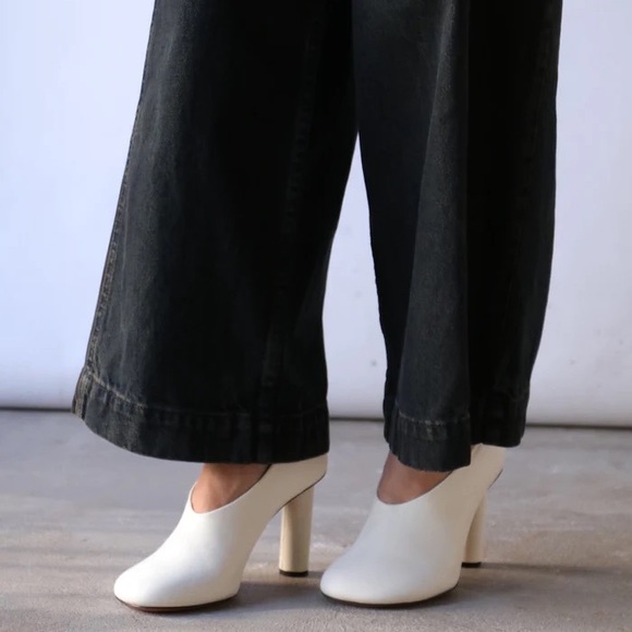 Proenza Schouler Shoes - Proenza Schouler Calfskin Leather Glove Pumps
